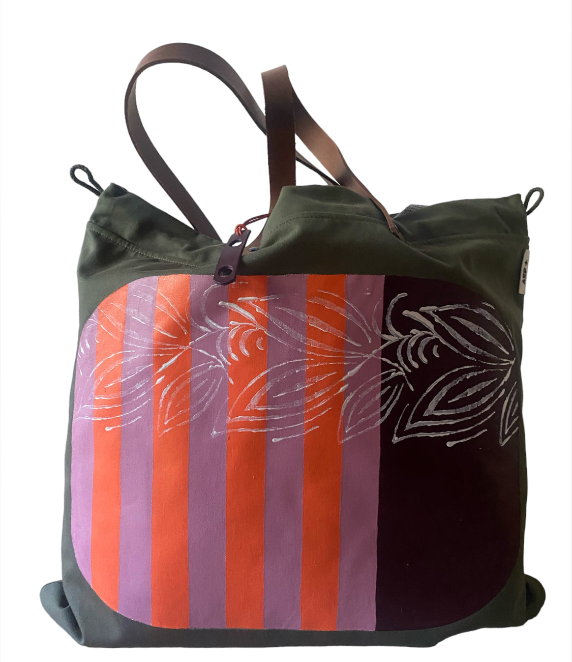 Sac cabas weekender peint à la main par Laurence de Konrad, anses en cuir – fait main à Aix-en-Provence
