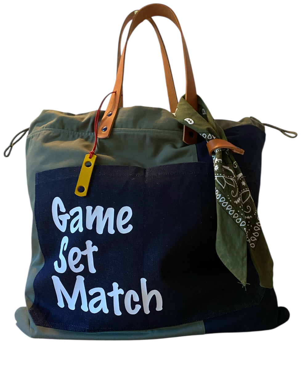 Sac cabas weekender « Game Set Match » en toile kaki, anses en cuir – vue 3